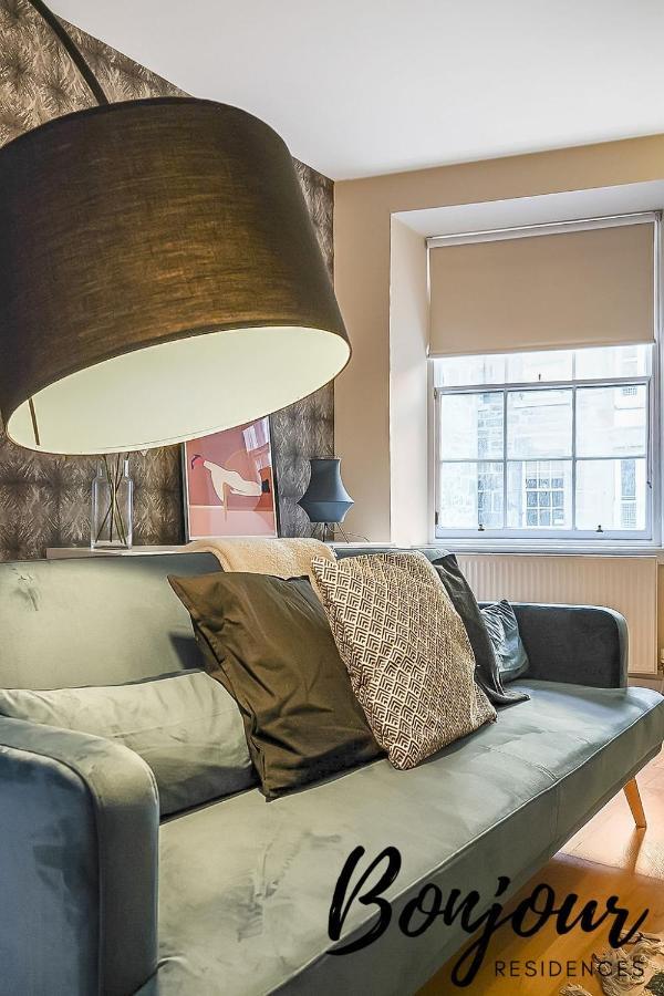 Spacious 2Br-2Ba - Grassmarket - Free Parking By Bonjour Residences Edinburgh Bagian luar foto