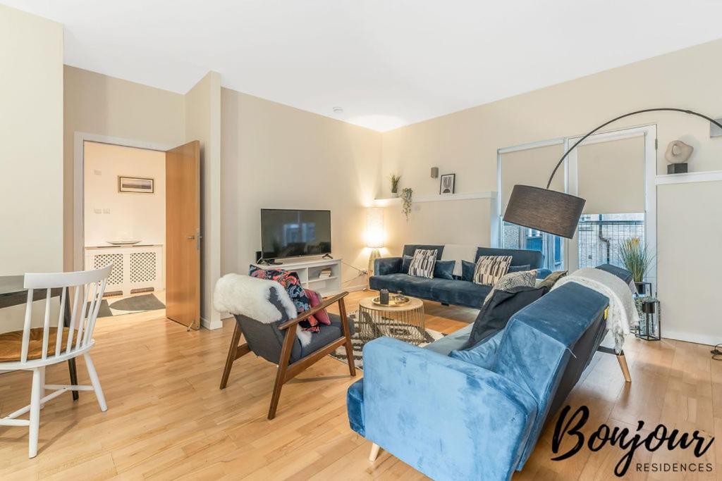 Spacious 2Br-1Ba - Grassmarket - Free Parking By Bonjour Residences Edinburgh Bagian luar foto